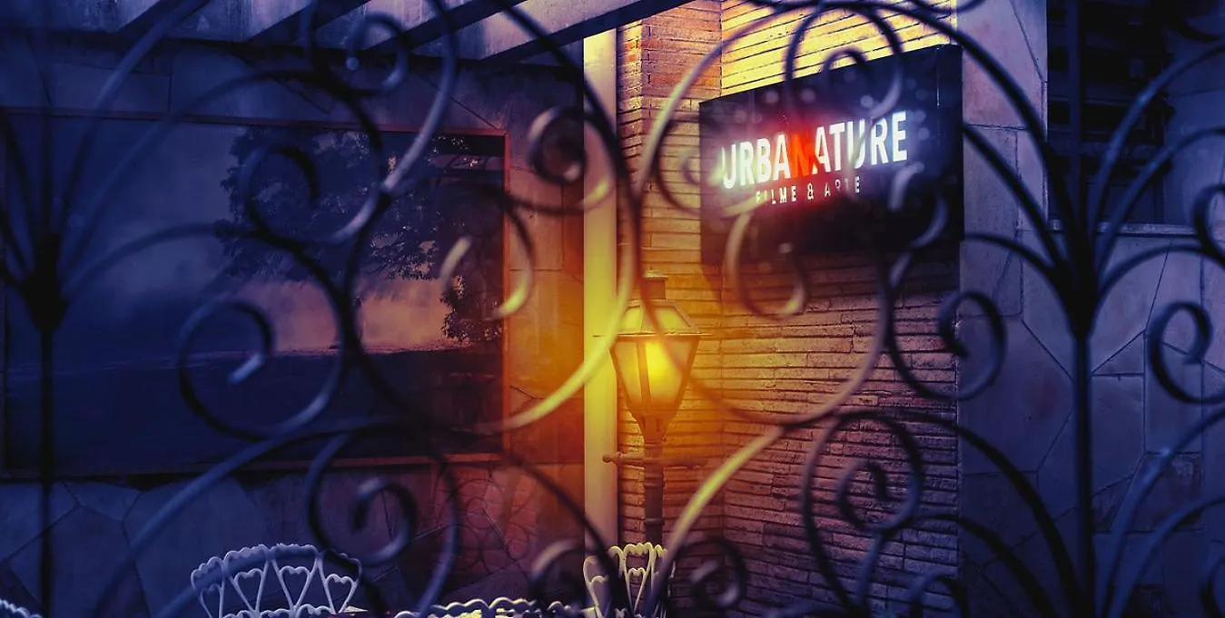 Bed & Breakfast Urbanature Filme & Arte - Comfort Hostel Brooklin Sao Paulo